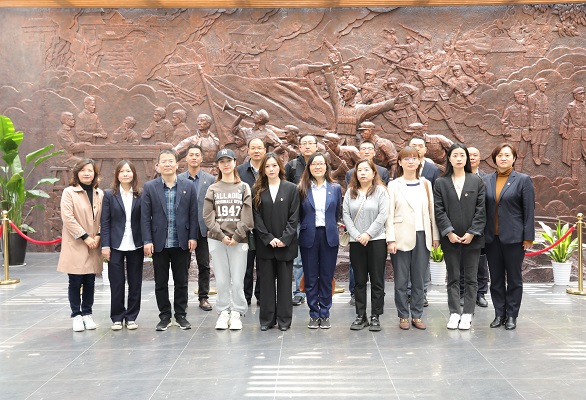 本部第一、二党支部联合开展主题党日活动